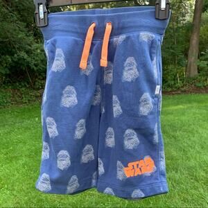 Gap Star Wars Chewbacca long  shorts with pockets